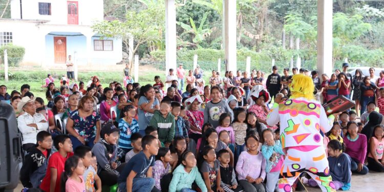 Se realizaron posadas en comunidades de Aquismon