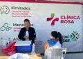 Familias potosinas acuden a Clínicas Rosas para vacunación invernal en las cuatro regiones