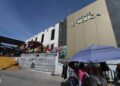 Locatarios del Mercado República estallan contra el Ayuntamiento por invasión de ambulantes