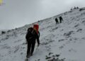 Tragedia en la nieve: tres esquiadores pierden la vida a causa de un alud y uno más es rescatado con hipotermia