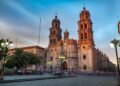 Iglesia católica reprueban los privilegios de la clase política