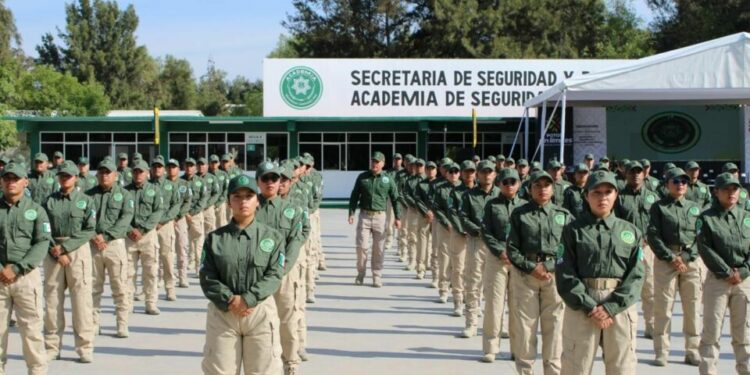 Evalúan a más de mil 100 nuevos elementos de seguridad en SLP