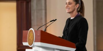 Sheinbaum analizará solicitud del INE sobre conservar los OPLEs en reforma electoral