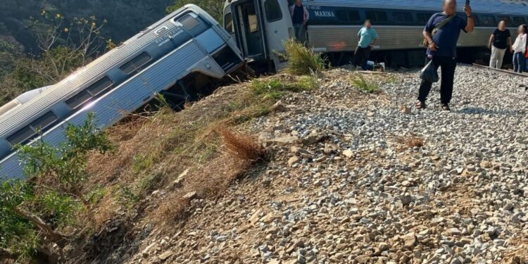 FGR termina necropsias a víctimas del descarrilamiento del Tren Interoceánico
