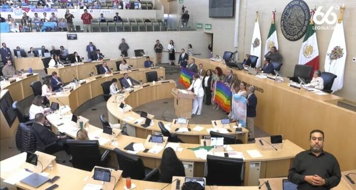 Guanajuato aprueba matrimonio igualitario y prohíbe terapias de reconversión