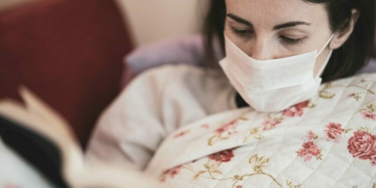 Influenza A H3N2 no es amenaza, asegura David Kershenobich