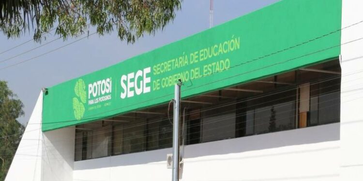  SEGE reporta disminución de generaciones escolares y mantiene protocolos de seguridad