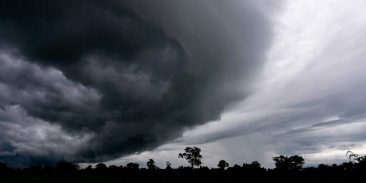 Frente frío 18 trae lluvias intensas: por qué hablan de una “tormenta negra”
