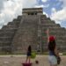 Trabajador muestra entrañas de Chichén Itzá; INAH lo sanciona