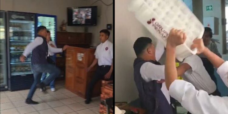 Campal en Oaxaca; clientes y meseros de restaurante se dieron hasta para llevar