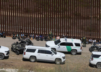 Tiroteo cerca de la frontera de EEUU con México dejó a una persona en estado crítico y la Patrulla Fronteriza está involucrada