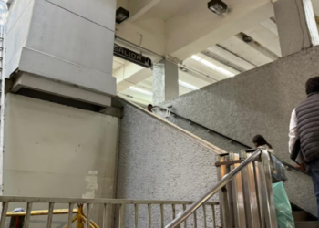 ¿Estación Chabacano del Metro CDMX se cae a pedazos? Parte del techo se desprende