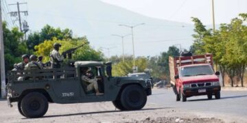 Fallece hombre de 80 años tras la explosión de una mina casera antipersona en Michoacán