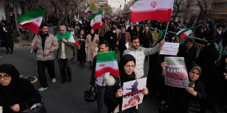 Trump agradece a Irán decisión de cancelar sentencias a muerte tras protestas