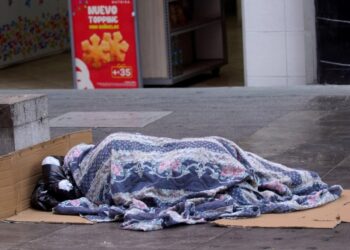 Preocupante que haya niñas, niños y adultos mayores en situación de calle