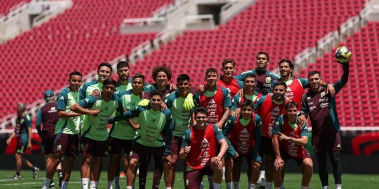 Convocatoria en la Selección Mexicana en la recta final rumbo al Mundial sin figuras de Europa