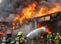 Reportan incendio en bodega de alimentos en Acolman
