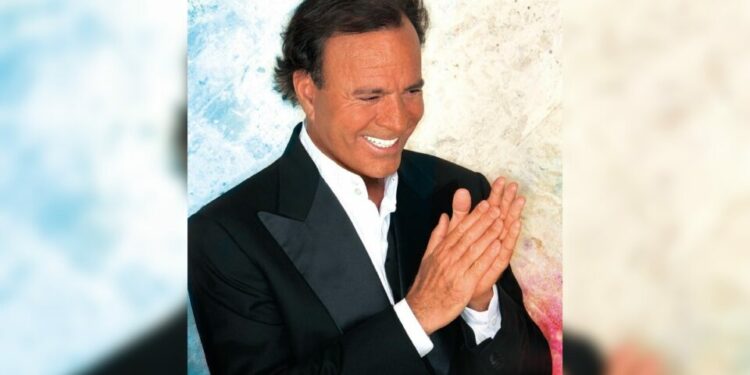 ‘Todo se va a aclarar’, dice Julio Iglesias sobre ‘la casita del terror’