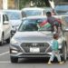 Trabajo infantil persiste en calles de Villa de Pozos; autoridades reconocen dificultad para retirar a menores de zonas de riesgo