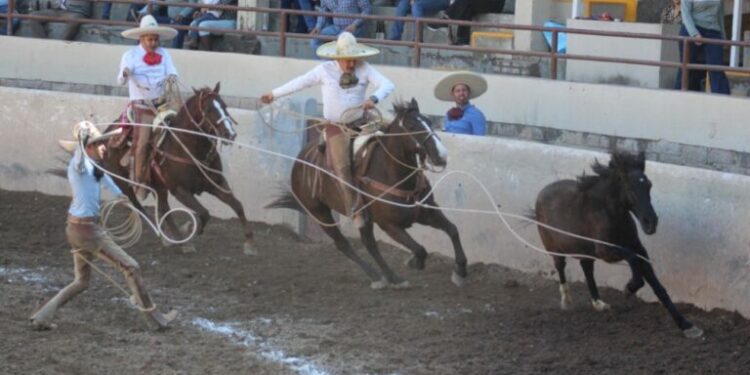 Triangular y escaramuza en el Rancho del Charro
