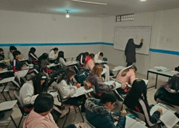 Más de 100 mil estudiantes del SEER retornan a clases