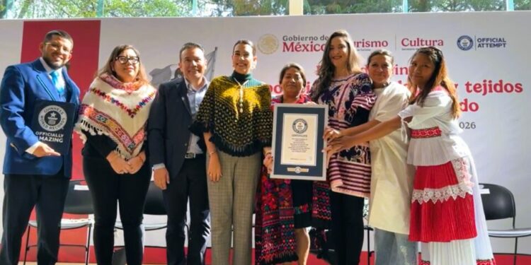 San Luis Potosí forma parte del Récord Guinness de la exposición de bordados más grande del mundo