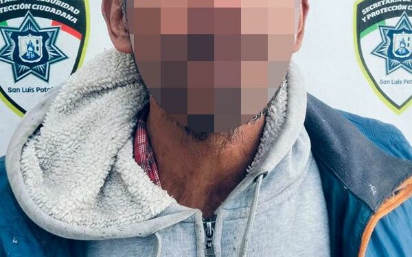 Detienen a hombre por robo de cable de alumbrado público en avenida Santos Degollado