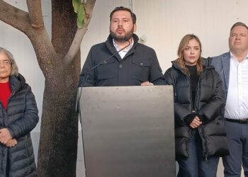 Verónica Rodríguez limará asperezas con grupo de David Azuara