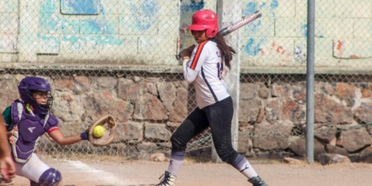 La Liga Tunera de Softbol llega a la novena jornada