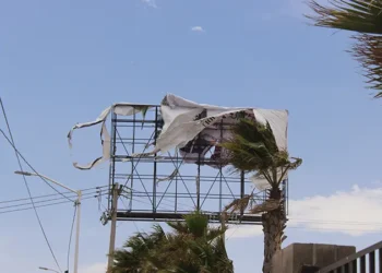 Rachas de viento activan operativos municipales en la capital