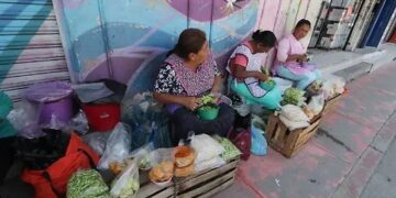 Cobro de piso golpea a comerciantes en la Huasteca
