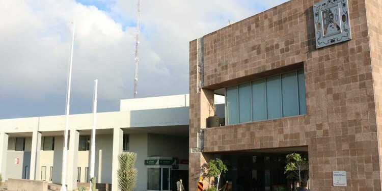 Presidente municipal niega despidos injustificados pese a denuncias formales de trabajadores de base