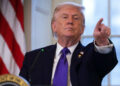 Trump demanda al IRS por 10 000 millones de dólares