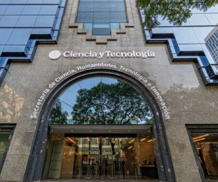 Secretaría de Ciencia lanza las convocatorias para becas nacionales 2026