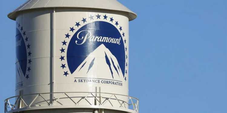 Netflix se retira de la contienda: Warner Bros. acepta la oferta millonaria de Paramount y pone fin a la subasta más grande de Hollywood