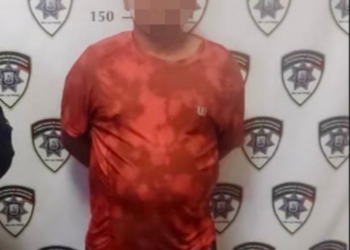 Detienen a hombre con droga tras reporte de agresiones en Plaza Sendero