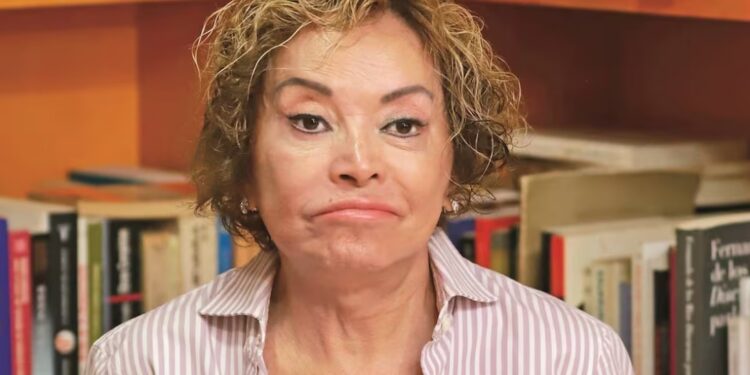 Elba Esther debe pagar 19 mdp en ISR; Corte rechaza revisar amparo a su favor por adeudo fiscal