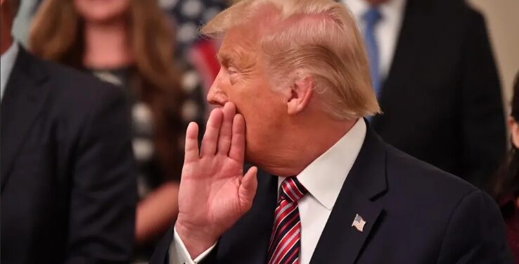 Donald Trump responde tras las críticas sobre inmigración en los Grammy