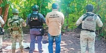 Hallan 6 cuerpos en fosa clandestina localizada en Tabasco