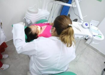 Clínicas estatales brindan atención médica gratuita a más de 165 mil personas en San Luis Potosí
