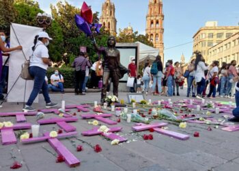 Galindo insiste en retirar alerta de género mientras la violencia golpea a mujeres en la capital