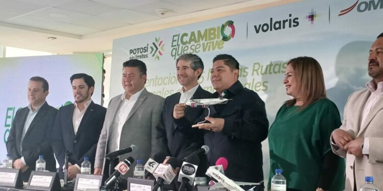 Presentan cinco nuevas rutas aéreas nacionales e internacionales para SLP