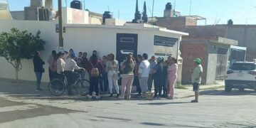 Deja Interapas sin agua a fraccionamiento Juan Pablo y vecinos advierten bloqueos