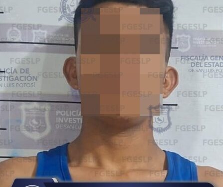 Detienen en Ébano a hombre acusado de narcomenudeo