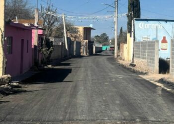 Colectivo cuestiona obras municipales en Peñasco por carecer de banquetas y cruces seguros