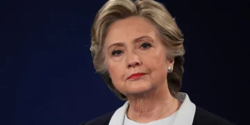 “No recuerdo haber conocido a Epstein”: Hillary Clinton a comité del Congreso de EU