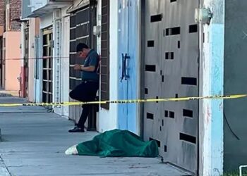 Asesinan a hombre en aparente situación de calle en Valle de Dalias