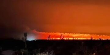 Combaten incendio en Santo Domingo; suman cinco siniestros activos en San Luis Potosí