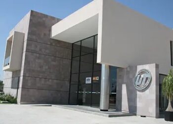 Acumula UTSLP observaciones del IFSE y señalamientos del sindicato contra su rector