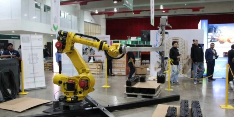 Unidad estratégica y económica de San Luis Potosí con estados del Bajío